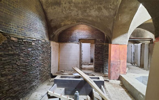 آسیب دیدن حمام تاریخی روستای شَوَرین 
